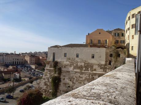 LA SARDEGNA E LE FORTIFICAZIONI CAGLIARITANE NELLA PRIMA METÀ DEL 1700