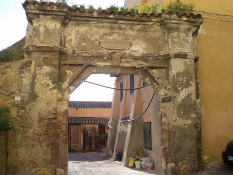 LA SARDEGNA E LE FORTIFICAZIONI CAGLIARITANE NELLA PRIMA METÀ DEL 1700