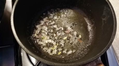 Salsa ai funghi porcini (secchi) per tartine o per accompagnare la carne