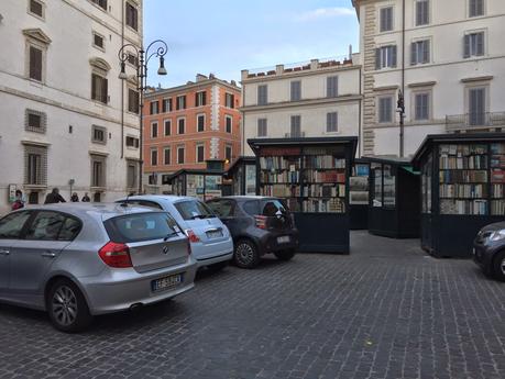 La multa costa meno che pagare il parcheggio. Ma i Vigili Urbani a Roma da che parte stanno? L'assurdo caso di Piazza Borghese