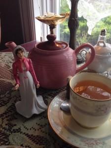 jane-austen-action-figure_bingley-s-tea 3