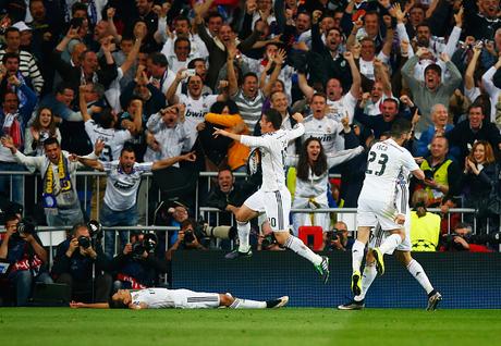 Real Madrid-Atletico Madrid 1-0: il Cicharito spedisce i Blancos in semifinale