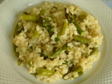 Risotto con asparagi selvatici