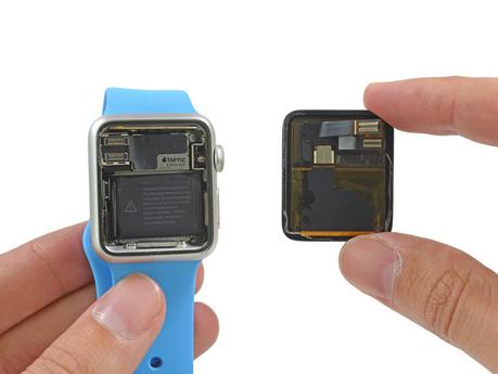 iFixit smonta l'Apple Watch in parte 