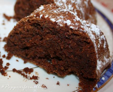 Ciambella al cioccolato fondente del maestro Favorito.