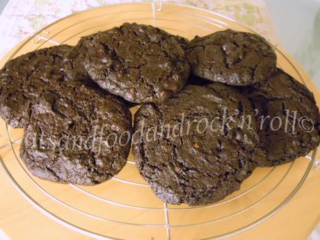 Double chocolate avocado cookies, gluten and dairy-free