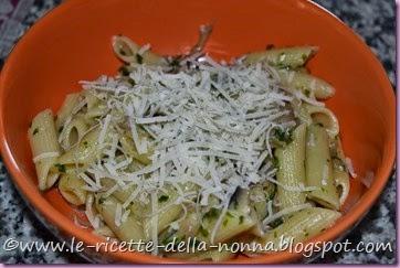 Penne ai funghi champignon, prezzemolo fresco e grana (7)