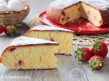 Torta di fragole in padella