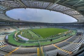 Torino: All’Olimpico  è guerriglia. Dieci feriti per Torino Juventus