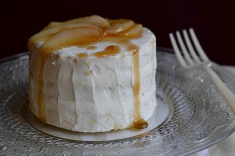 Pan di Spagna crema di pecorino e pere