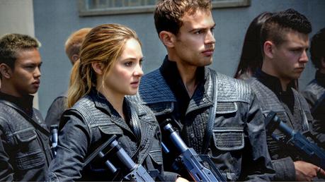 Divergent: essere diversi fa bene alla salute