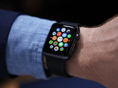 Gli analisti hanno sottovalutato i costi di produzione dell'Apple Watch