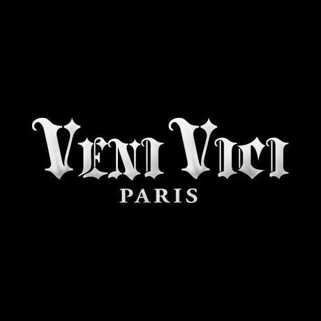 http://www.venivici.fr/it/