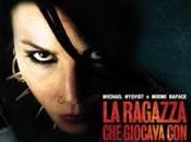 ragazza giocava fuoco Daniel Alfredson