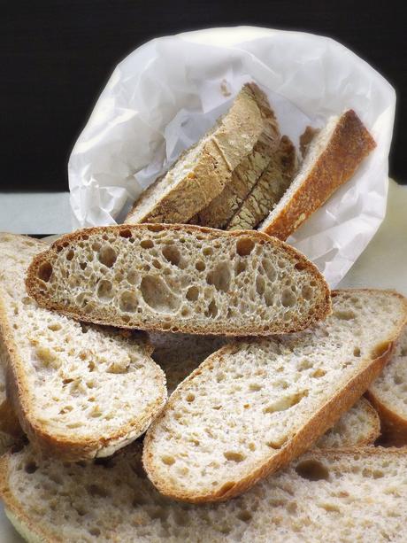 Pane semintegrale 