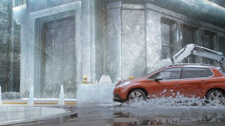 FRAME DEL NUOVO SPOT SULLA PEUGEOT 2008 - LA CITTA'  È UNA PIACEVOLE AVVENTURA