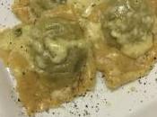 Ravioli patate borragine strigoli cacio pepe