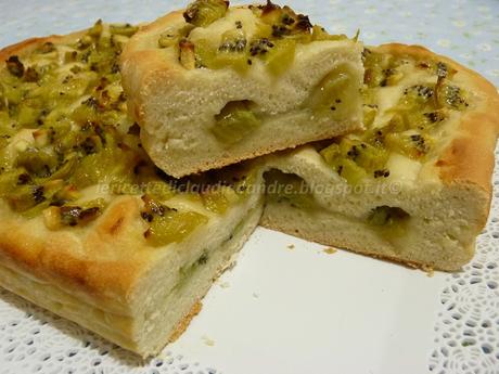 Schiacciata con kiwi e lievito madre