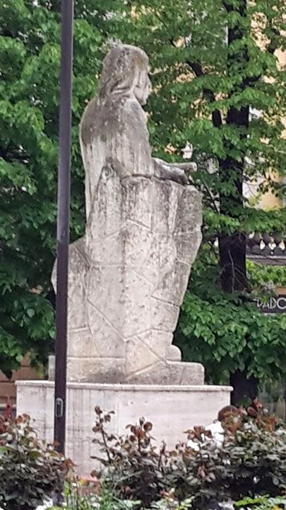 25 aprile ed il monumento