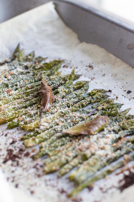 Torta Salata Light con farina di kamut, Asparagi Gratinati e Cicorino |Vegan