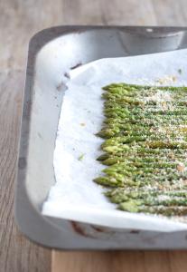 Torta Salata Light con farina di kamut, Asparagi Gratinati e Cicorino |Vegan