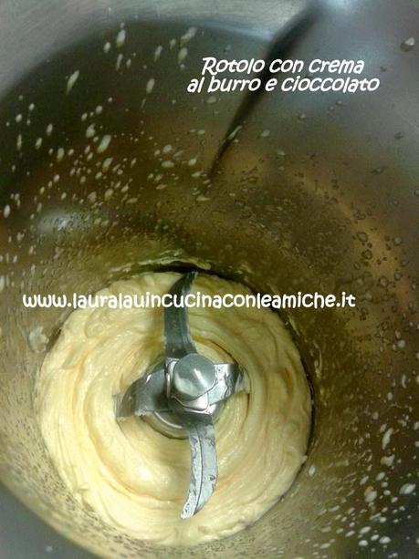 ROTOLO CON CREMA AL BURRO E CIOCCOLATO realizzato da LAURA LAU