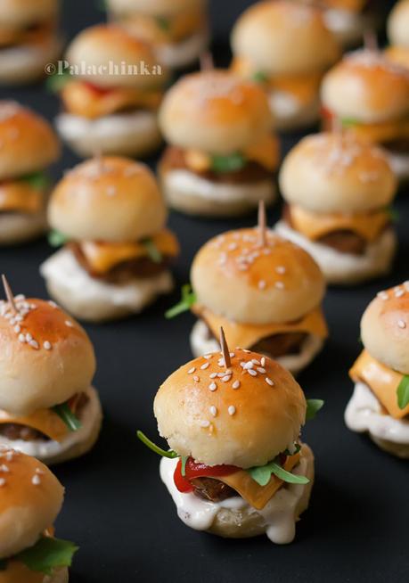 Mini Burgers