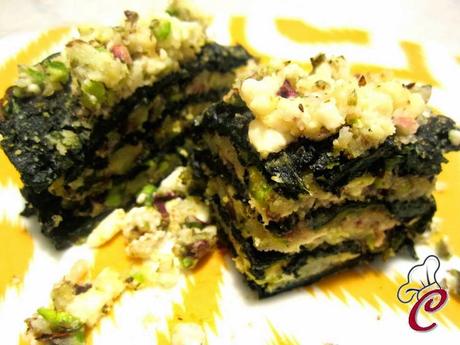 Millefoglie di spinaci con farcitura di patate, feta e pistacchi: di sfide, dimostrazioni e piccole soddisfazioni