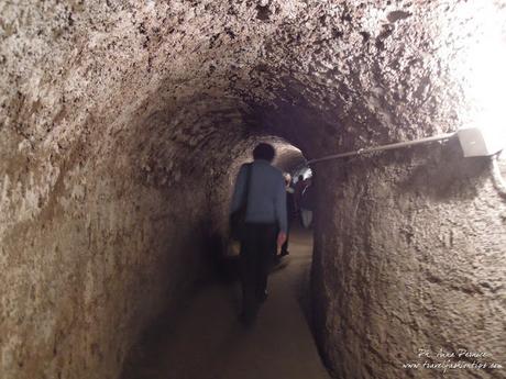 Storie e leggende del tunnel borbonico di Napoli