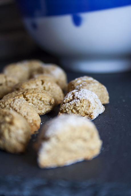 Crema danese con frutti rossie biscotti vegan