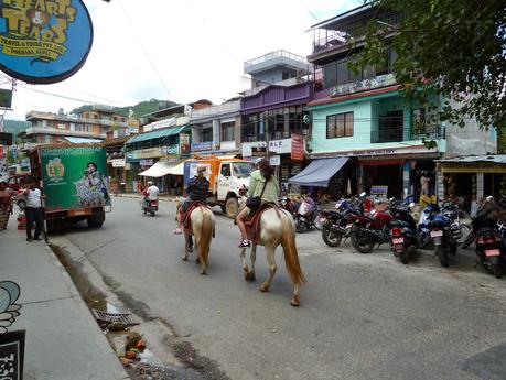 Per non dimenticare il Nepal