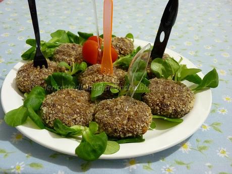 Polpette con radicchio, patate e noci