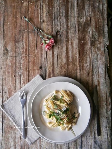 Pasta con Zucchine Pomodorini Datterini e Crema di Formaggio