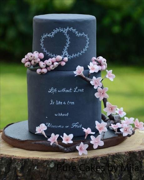 Chalkboard wedding cake