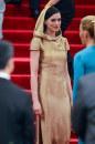 Met Gala 2015, i look più belli da Anne Hathaway ad Amal Clooney Met Gala 2015, i look più belli