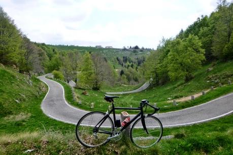 Road bike on Lessinia mountains returns 86 km x 1889 mt+ (8/5, 2015)