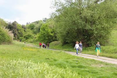 ripensando al primo maggio, ai compleanni e alle passeggiate