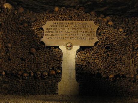 10_Parigi_2_catacombe