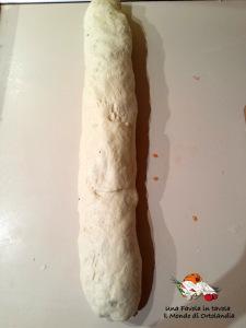 Girelle di pasta per pizza con prosciutto, mozzarella e pomodoro: nuove idee 20150429_172741