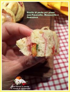 Girelle di pasta per pizza con prosciutto, mozzarella e pomodoro: nuove idee 20150429_184503