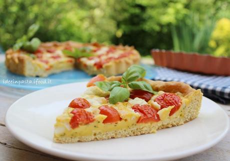 Torta Salata con Caprino, Pomodori e Basilico