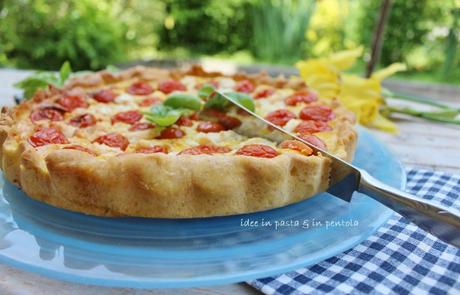 Torta Salata con Caprino, Pomodori e Basilico