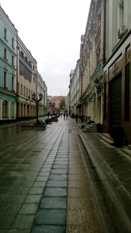 Fai un viaggio a Mosca e ti rendi conto che la tua città, Roma, non arriverà mai a questi livelli. Mai