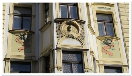 Praga - di Grandi magazzini, di ranocchi e di antiche  leggende