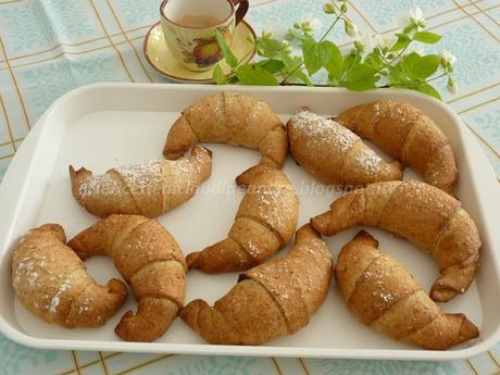 Cornettini alla nutella con pasta madre