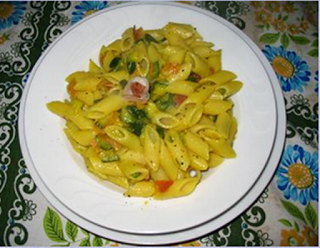 Pasta con speck e zucchine