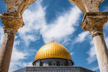 Gerusalemme vista attraverso i suoi tre principali simboli sacri