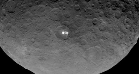 LE SPETTACOLARI E MISTERIOSE LUCI DI CERES SI MOLTIPLICANO