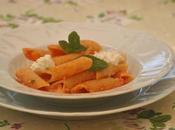 Pennoni pomodoro ricotta bufala menta