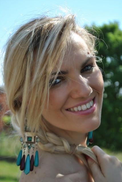 mariafelicia magno fashion blogger colorblock by felym fashion blogger italiane fashion blog italiani blog di moda italiani blogger italiane di moda milano occhi azzurri capelli biondi acconciatura treccia laterale fashion bloggers italy blonde hair blue eyes majique earrings 